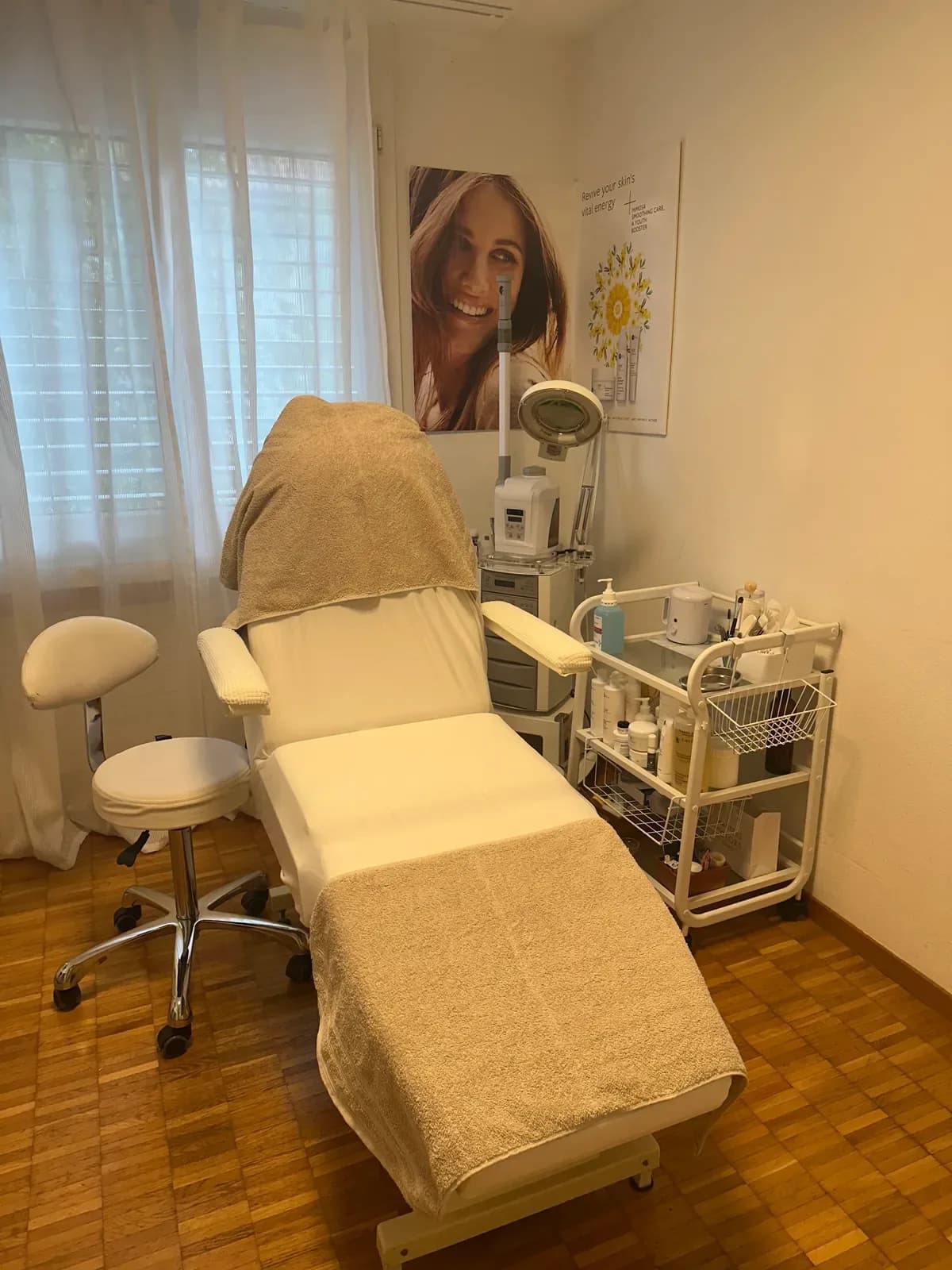 Cosmetics room with treatment bed